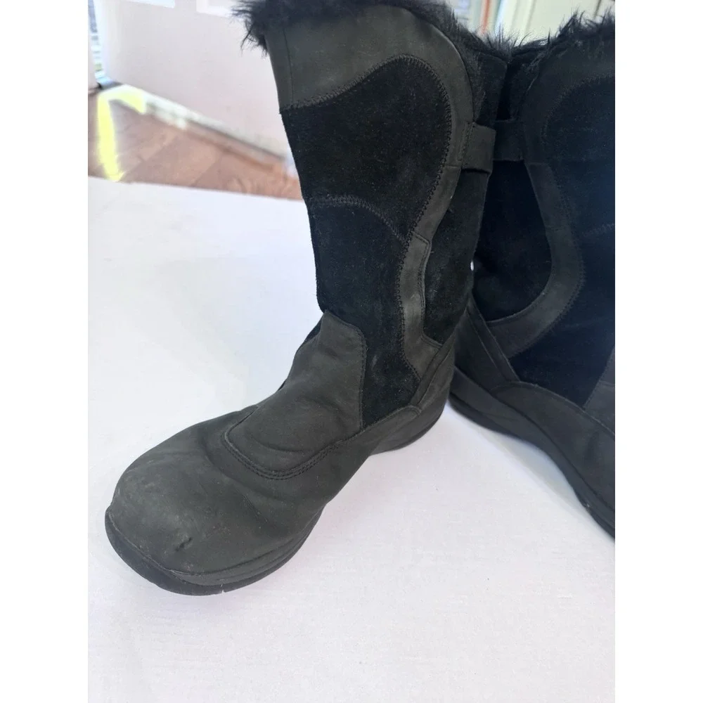Vibram  Womens Black Winter Boots Size 39 With Faux Fur Leather Upper‎